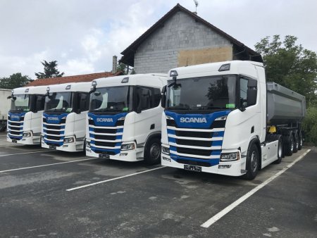 Scania Tahač 4x2