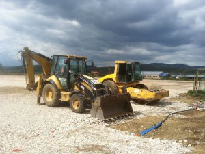 Demolice budov v areálu JZD